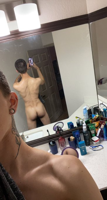 cheeky https://t.co/9PkjiSh5KF