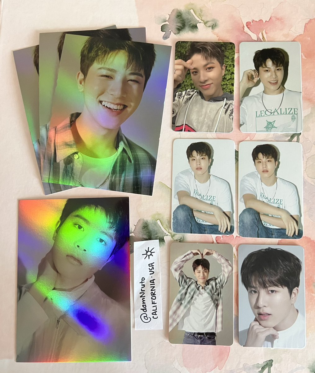 damnruto's tweet photo. WTS

#TREASURE The First Step #JUNGHWAN PC bundle

Have:

💎1 x Manyo💎
2 x Ktown POB (same)
1 x first press
2 x reg. pc
4 x postcard (3 of 4 same)

Want: $30 + free tracked shipping
Location: 🇺🇸
WW: No
@teumetradeusa https://t.co/MyWsqNGzii
