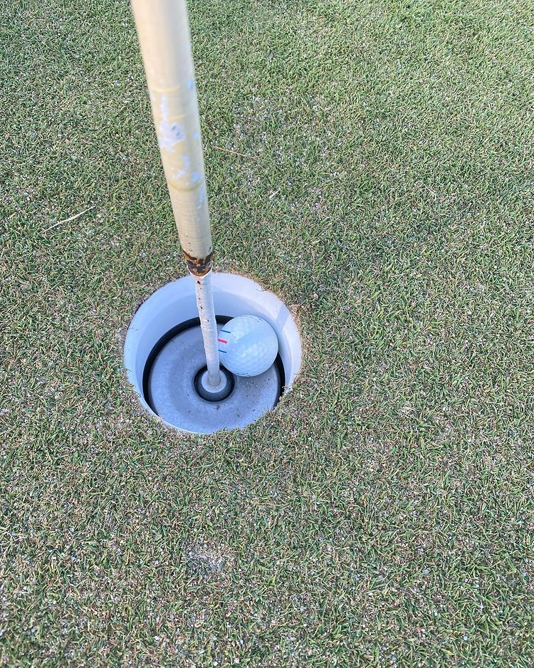 sungyeol_global's tweet photo. [INFO] 220423 Sungyeol Instagram update.

Second consecutive hole-in-one... Just like this luck, I hope things will work out well...ㅠ I'm glad I have insurance.
#PajuCC #HoleInOne #NowWork

📎 https://t.co/uw3PxJSInd

#인피니트 #INFINITE #성열 #이성열 #ソンヨル #SUNGYEOL https://t.co/0YOHN3oM2O