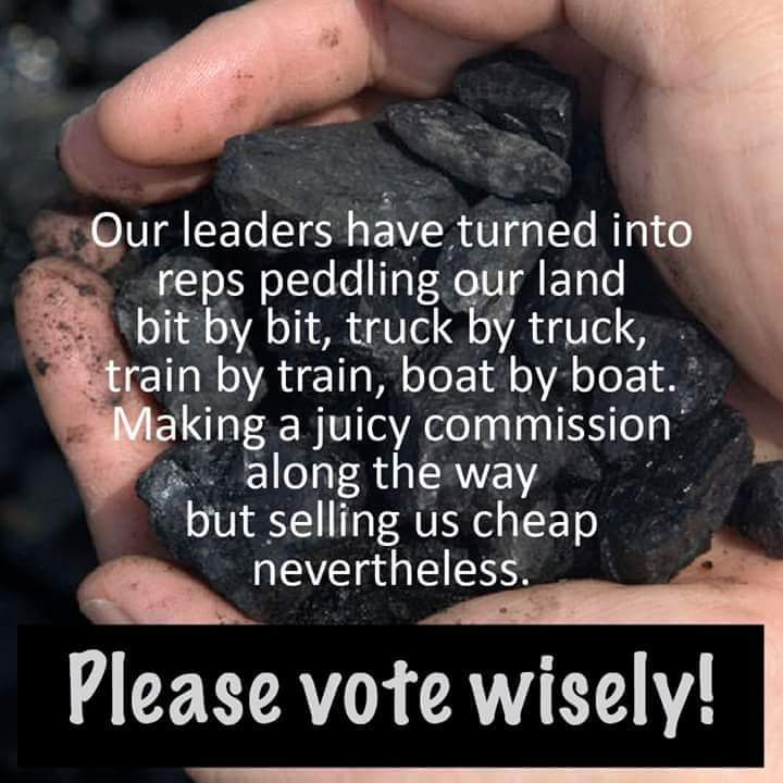 Earth1stlinda2's tweet photo. @RonniSalt @Monocotyledon The future is in our hands.
If we all join together,politicans, community & business,we can change this.
So when you vote, vote for your kids & grandkids,their future depends on it.
#VoteClimateAction
#FederalICAC
#FundOurFutureNotFossilFools
#TheseFuturesareNotInevitable https://t.co/JOY0e3Htu0