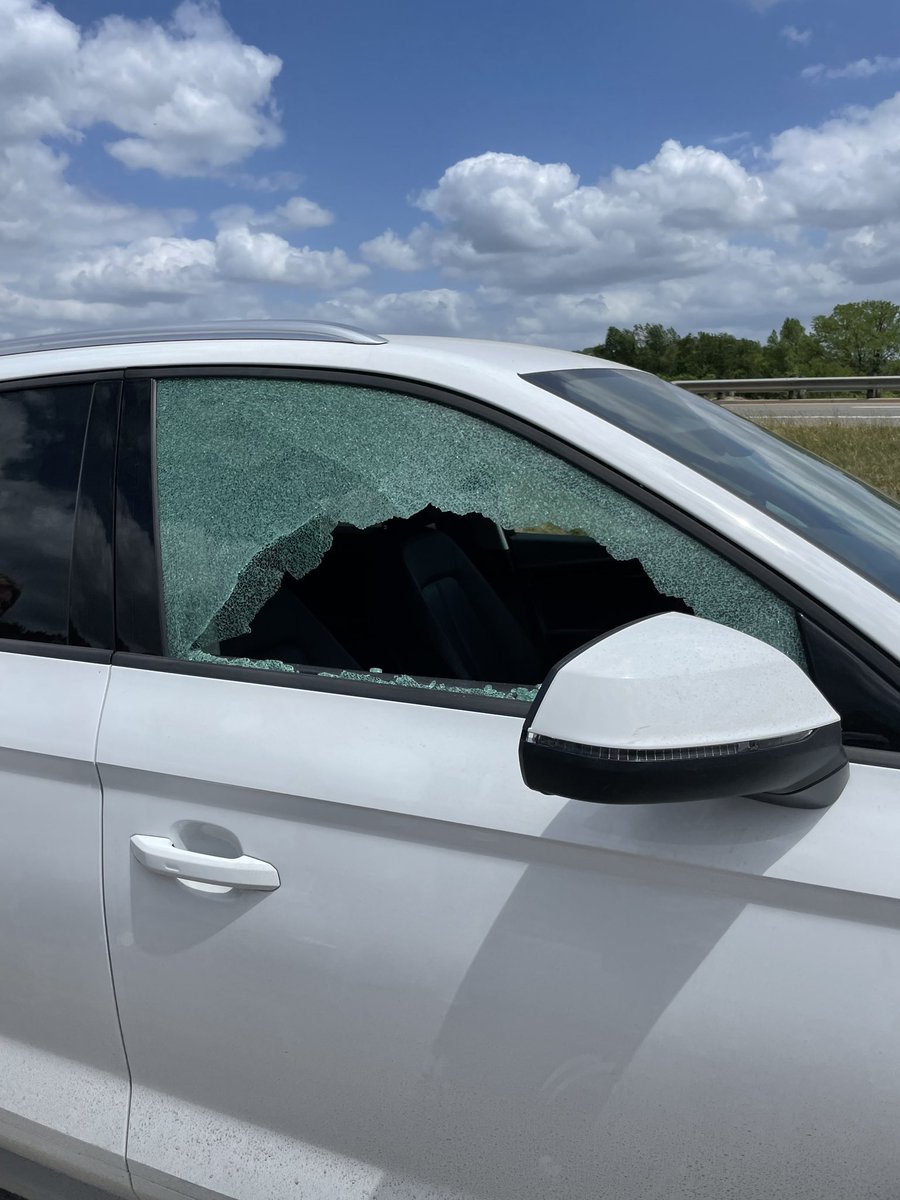 Welp, when my girlfriend and I moved from the Bay Area to Austin we weren’t expecting this to keep happening to us… luckily nothing was inside 🤷🏼‍♂️