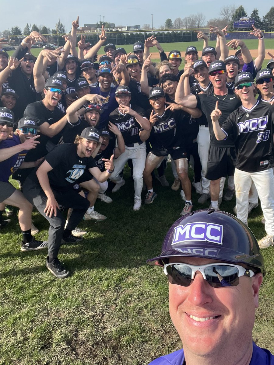 JaredWackerMCC's tweet photo. Really proud of this group. Skyway Conference Champions! Next man up all the way through to a 13-1 conference record. Our best player was a different guy every game. Congrats fellas! https://t.co/uJUcwNeJ0t
