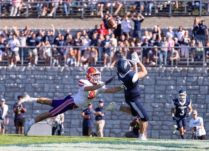 BReadyAthletes's tweet photo. #NFLDraftCountdown #Day3 @andrewvito5 This route running technician, sure handed receiver, is going to give DB’s nightmares…I sure hope they are READY!
#TouchDownKing #3rdDownNightmare #BornReadyAthletes #JerseyBoy #NFLDraft22 #WeOnToSomething https://t.co/oYcHT1CPG6