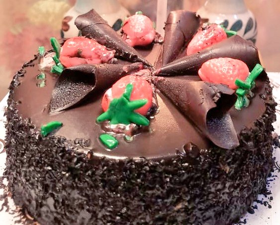 HawkerHomemade's tweet photo. #ChocolateCake #Delicious #tasty #beautifulcake #food #foodpics #foodblog #foodblogger #foodloversspace #homemadehawker π€©ππ€€ https://t.co/DXQ9KflVSB