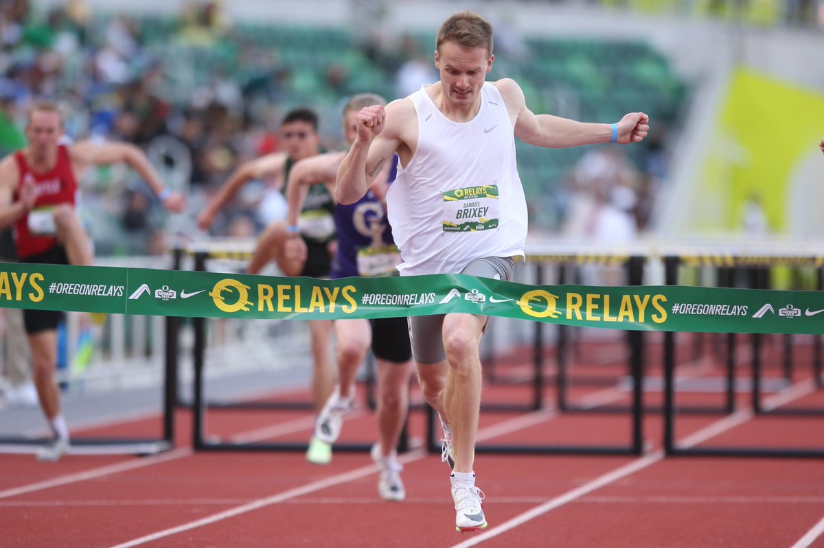 Samuel Brixey FTW‼️

He stops the clock in 13.57 for the men’s 110m hurdle victory.

#OregonRelays

📸: <a href="/lhanndowns/">Logan Hannigan-Downs</a>