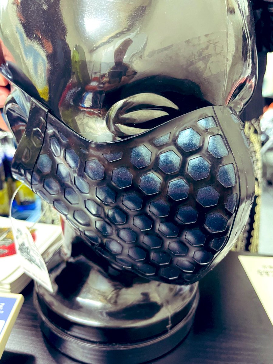 L_nana7yuu's tweet photo. ありがとうございました*ˊᵕˋ*
昨日は 名古屋から移動した商品 大阪でお嫁に。
前回は 大阪から東京移動
それも、 お嫁に…⸜🌷︎⸝
どうしたらいいのか分からないけど、… 嬉しいですね💞
コ���ラは
東京@TokyoLbaseAkiba に入荷 しました💁♀️
#LinaMask #Linaラバー https://t.co/F602R4E4Of