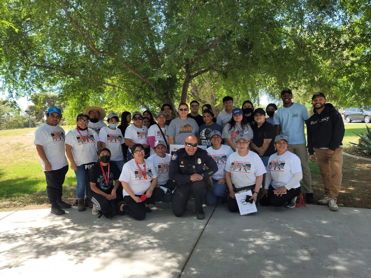SuperMomsBW's tweet photo. Thank you everyone for your support Clean Up N 75th Ave .04-23-22. Gratitude ๐ค๐๐ https://t.co/OvdWSRuSy4