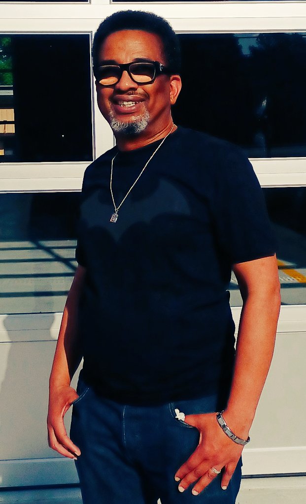 Jimmy_Harper's tweet photo. #Saturday 
#SaturdayEvening 
#SaturdayGrooves 
#SaturdayMood 
#SaturdayMotivation 
#SaturdayVibes https://t.co/lHFNMzL7i5