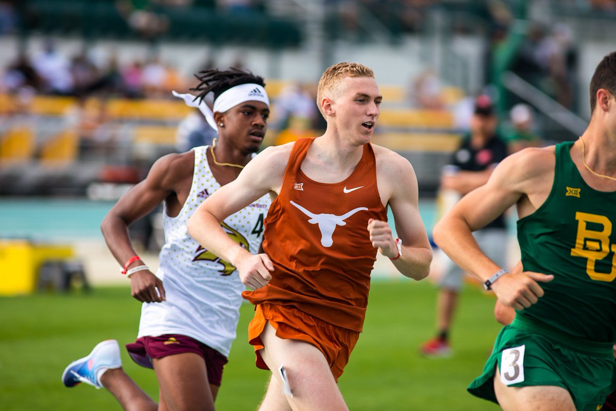 TexasTFXC's tweet photo. Our guy @worles9 returned to the track and finished 9th in the 800m with a time of 1:54.45 🤘🤘 https://t.co/SFsb0X6aa5