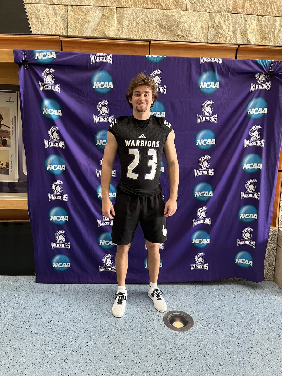 TysonCooreman's tweet photo. Had a great visit @WinonaState_FB! Thank you @Coach_Bergy @IsaacFruechte14 https://t.co/Eg2kcCONRa