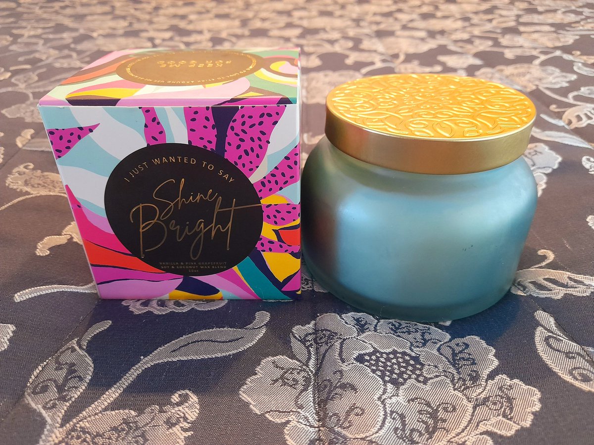 Blueyegirl4's tweet image. 💋 Gorgeous gifts from a very generous &amp;amp; caring gentleman. I thank-you x 💋

#topclient 
#gifts 
#thankyou 
#graditude 
#escortlife