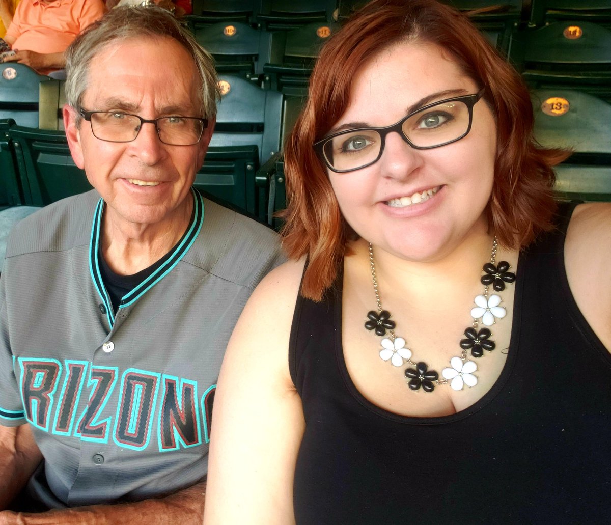 KatieLynnCox16's tweet photo. ⚾️🌵❤🐍
Enjoying another #DaddyDaughterDate with my Podge!! We are cheering for our @Dbacks as they battle the @Mets!!
#WeBackTheDBacks #LetsGoDBacks
⚾️🌵❤🐍 https://t.co/ALJHnfL0Aq