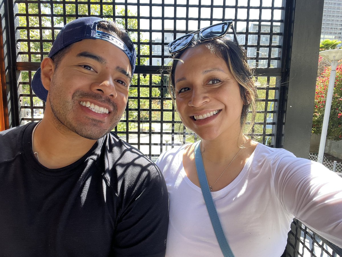 Stephan47441666's tweet photo. Did touristy things in my own town historic core district #biddymasonpark #angelsflight #bunkerhillsteps #csudhmsw501 https://t.co/zshQYEyMTq