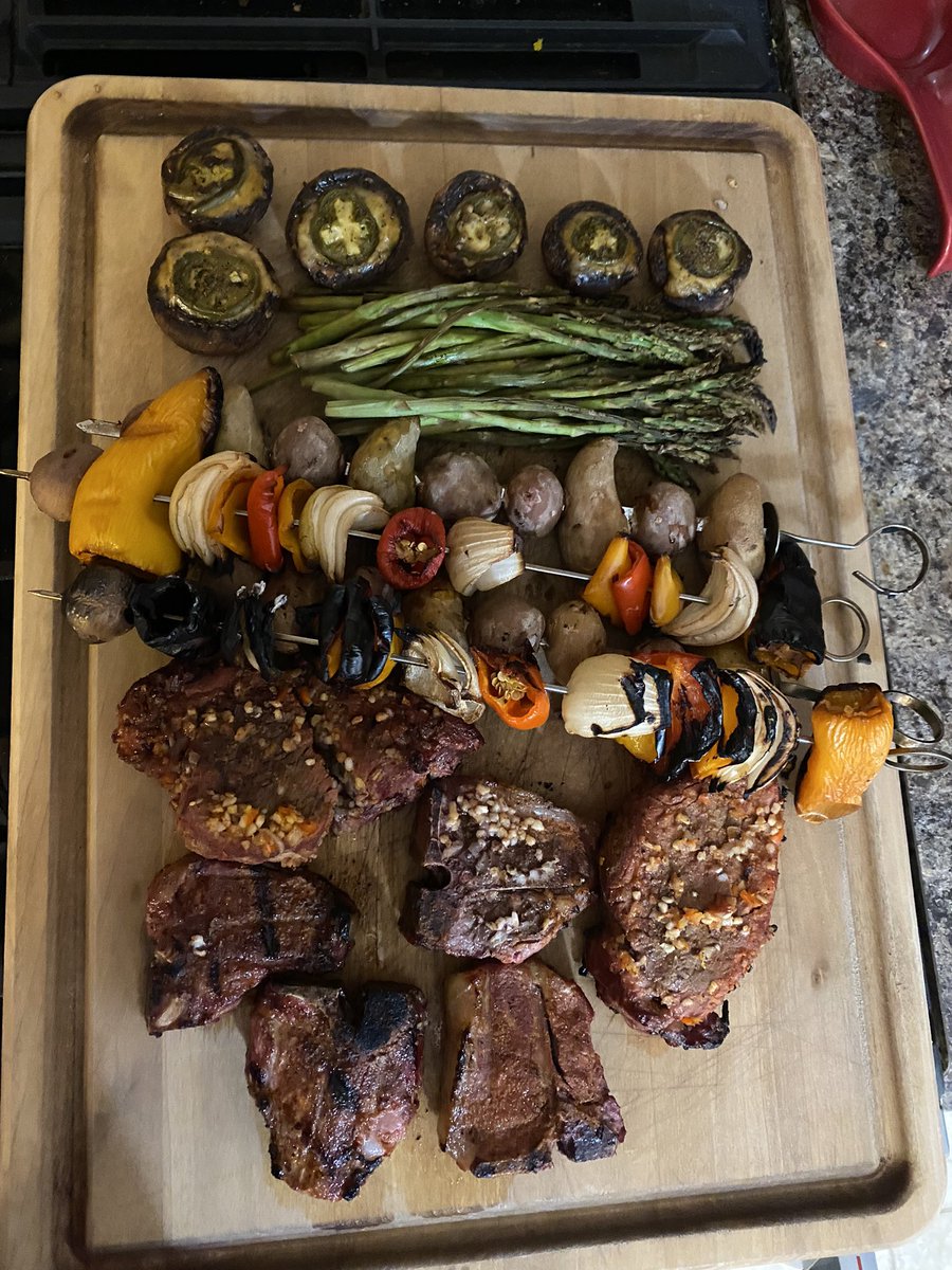 ALLIDOISUFC's tweet photo. #fightnightfood #UFCVegas52 #Bellator279 #MMATwitter https://t.co/ioZd7cU6cv