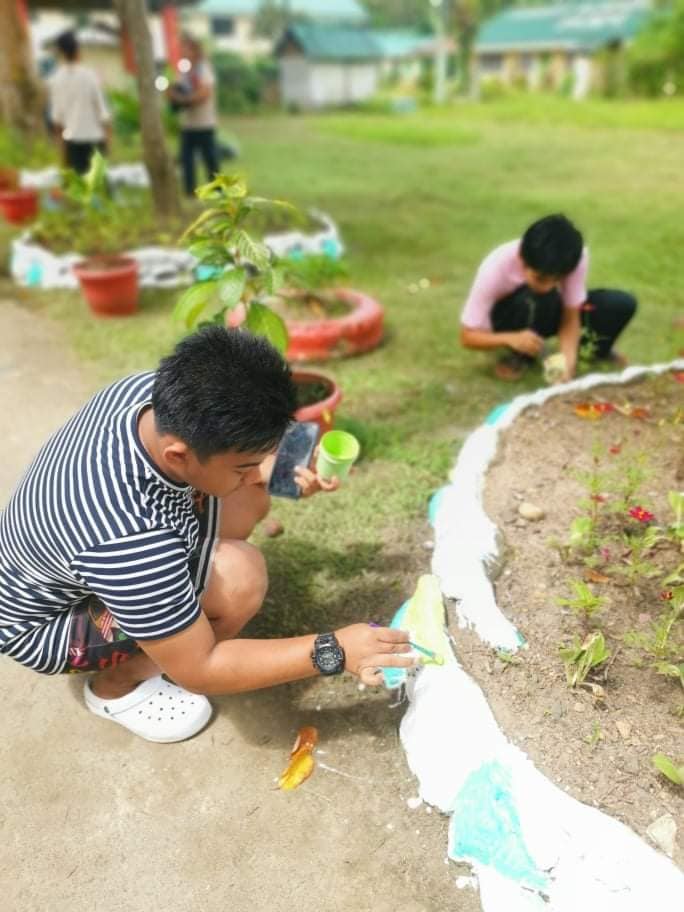 gohumanityworld's tweet photo. #BeyondBeliefNetwork team Humanist Alliance Philippines International has been beautifying a local school! https://t.co/2mOFgAcImy