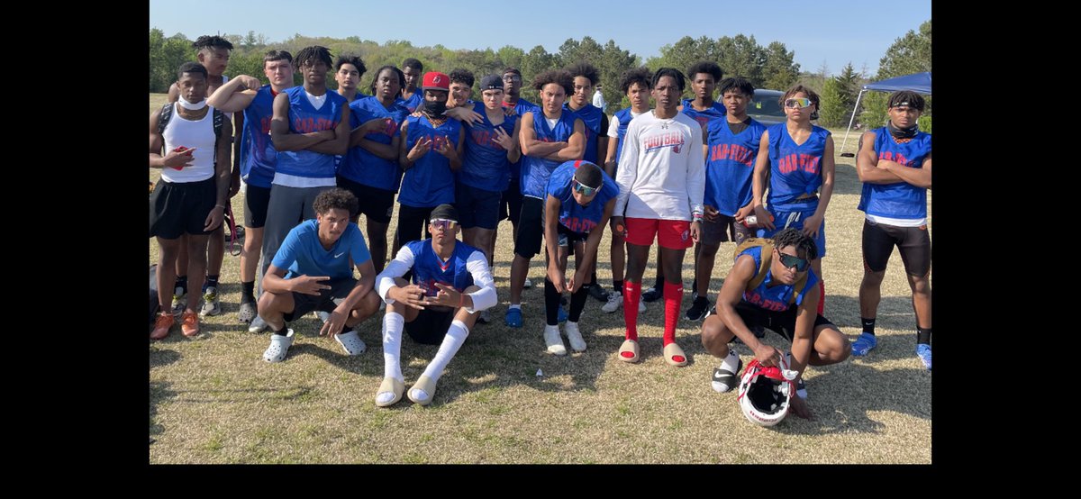 SchoolGarfield's tweet photo. Gar-Field Football’s Athletic, Fast &amp; Strong Classes 2023/2024/2025
@KeeneAlex28 @jordan_terry @SandersKalvon @deamonte6ferr @Hermanjackson_5 @MaxGardner__ @AdricJohnson @TysonWoods23 @shelvin_trey @PrimetimeOmar @Marvinpereira26 @AbrahamSey @stunnabrax @reynoldsjacobi1 https://t.co/xsAuNDSDGO