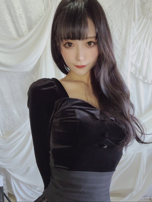 コスプレイヤーしろさきのTwitter画像5