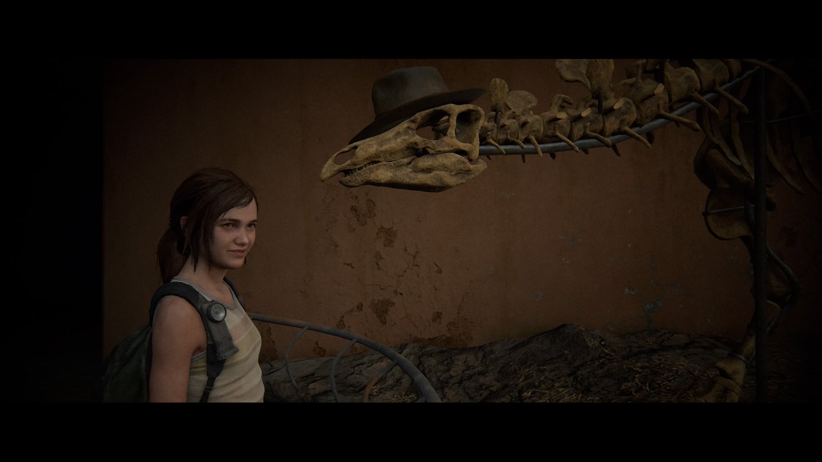 aaiden181's tweet photo. Nice hat on a tiny dino head :) #PS4share https://t.co/vpTiNum0MW