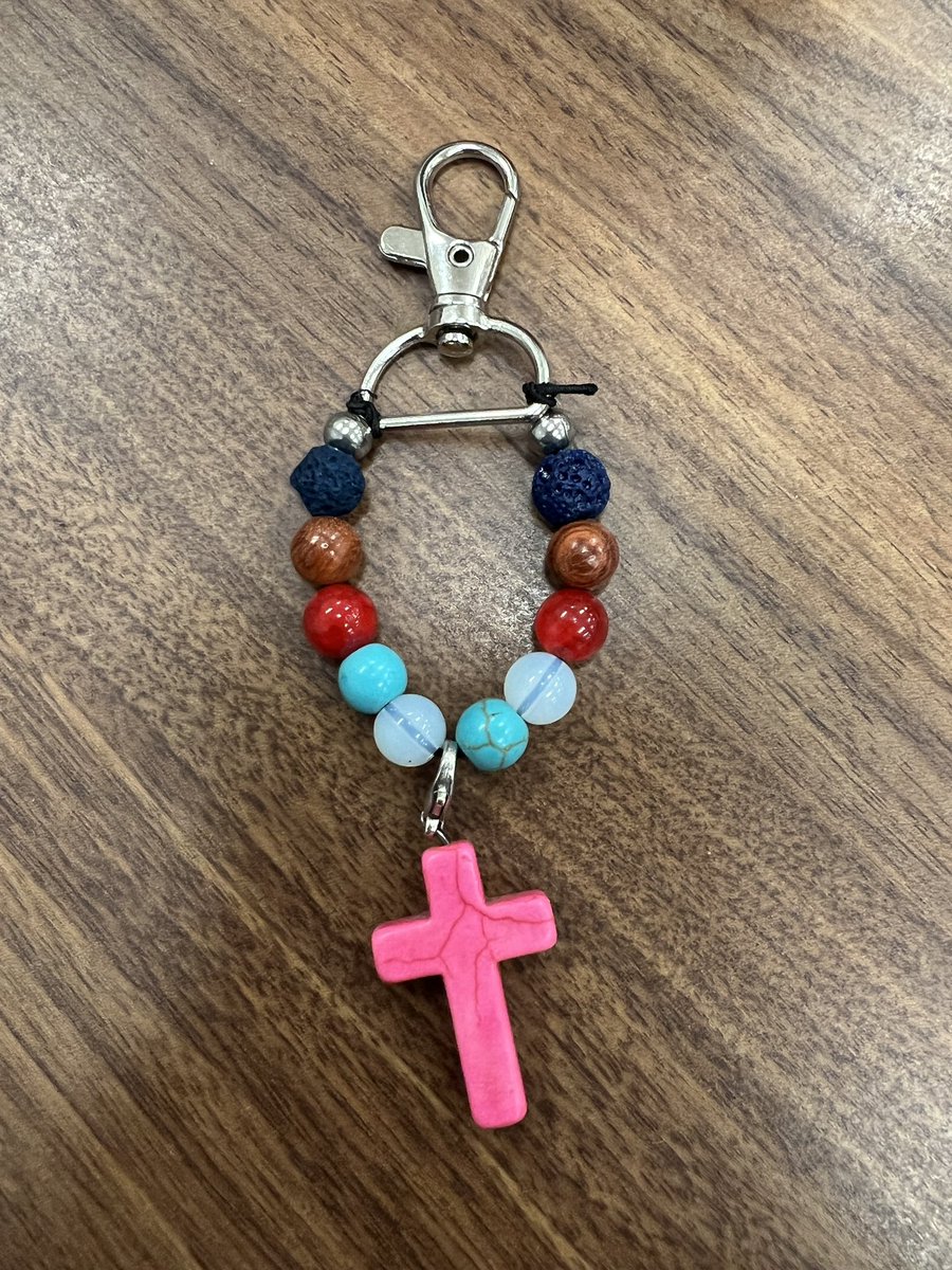 msiamundo's tweet photo. Day 2 of Faith Camp: the nourishment my soul needed. Can’t shout loudly enough from the mountaintops that @TCDSB has THE most inspiring Ss - so articulate and in touch with their faith 🤩
Let’s goooo, Apostles Lead family!
@MikeCLeadership @ministerQQ @StephanieDCstro https://t.co/BMUzbCgGXE