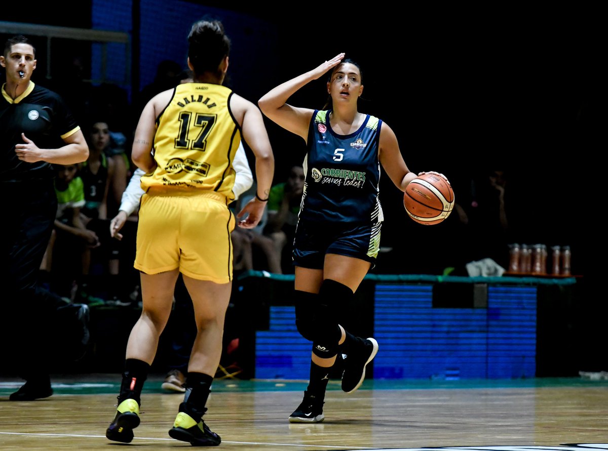 🏀SEGUNDO CUARTO DE LA FINAL
🟡Berazategui 31
💜💙Corrientes 19

(García 7, Bazán 6)

📺 <a href="/canaldeportv/">DEPORTV</a> 
📱youtu.be/BoJNBdcgGvI