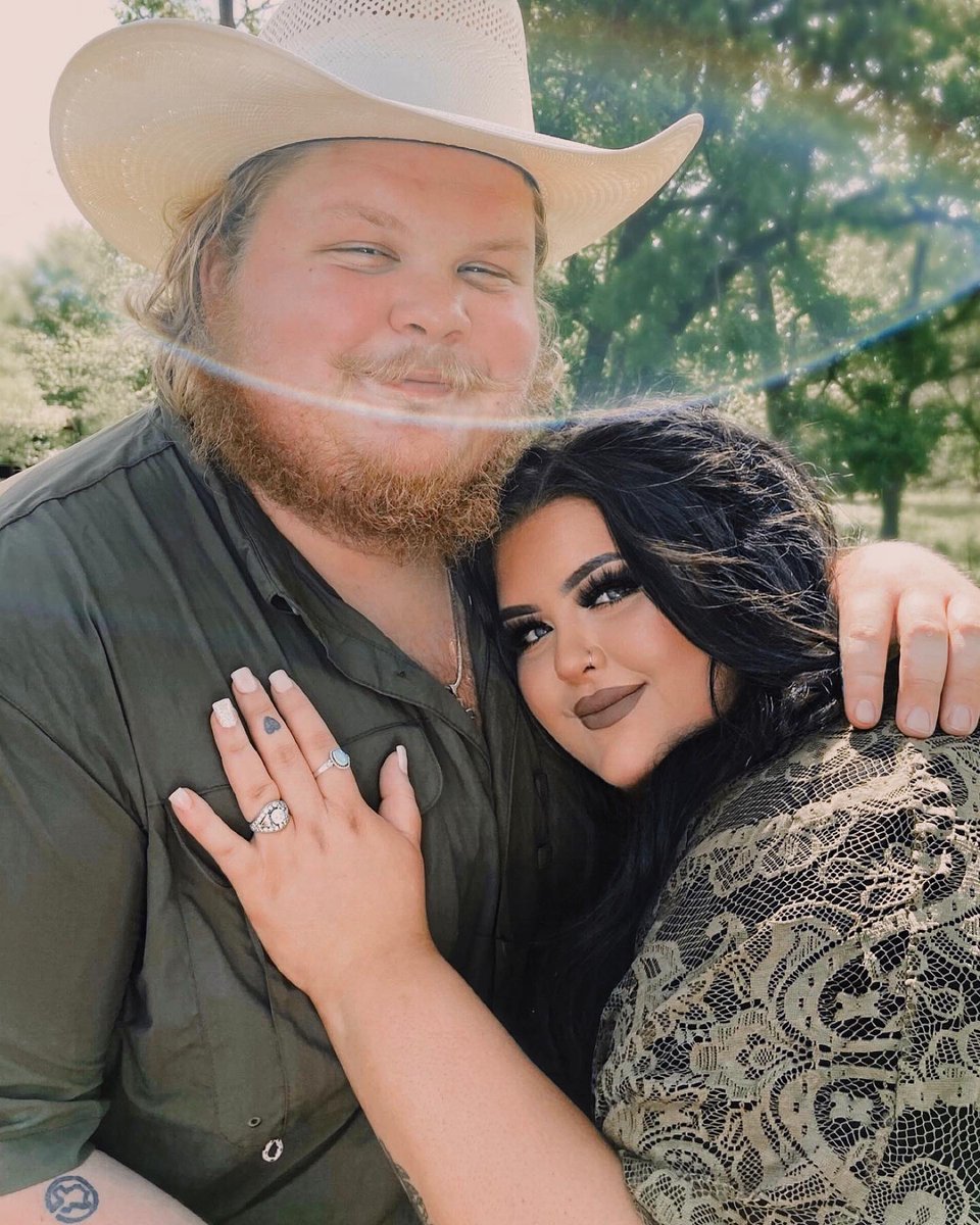 cassidyccarr's tweet photo. I’M FREAKIN ENGAGED 😭😭🤍
I can’t wait to marry my best friend!! https://t.co/nM8zOJ6nXn