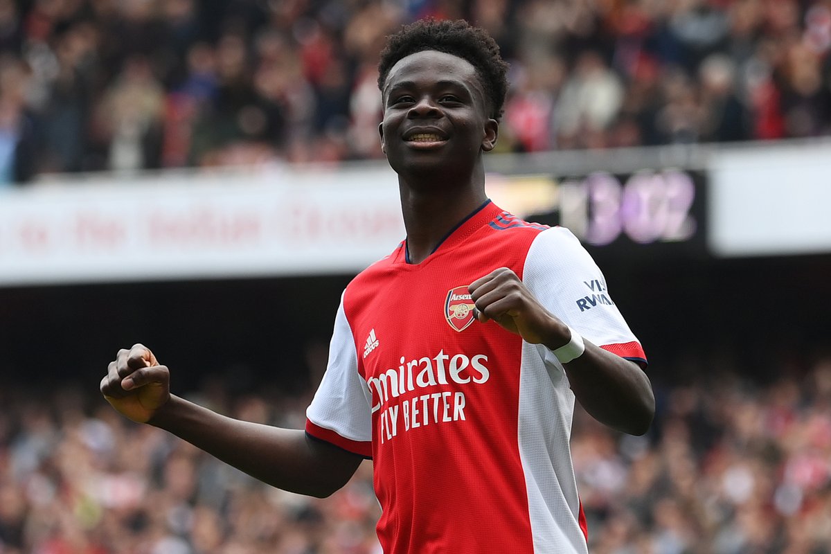 Premier League tweet media