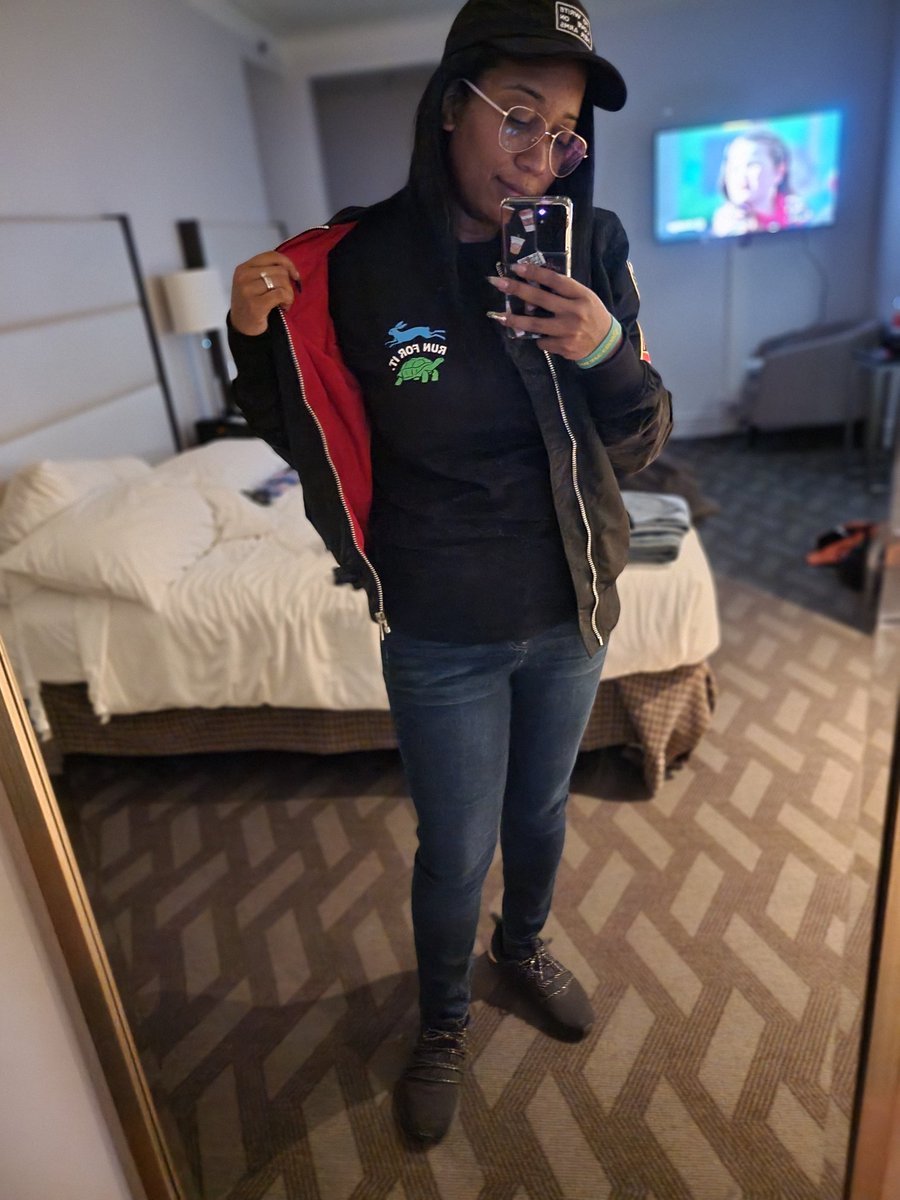RainbwLiteBrite's tweet photo. my movement's different this year ๐ spent my @TWLOHA #RunForIt5k reflecting on how my life has changed so profoundly & wonderfully since i began streaming 5 yrs ago w this exact welcoming mindset. thankful for the chances i've been given, looking forward to the next ones ๐ https://t.co/xPs9oQ2Jzx