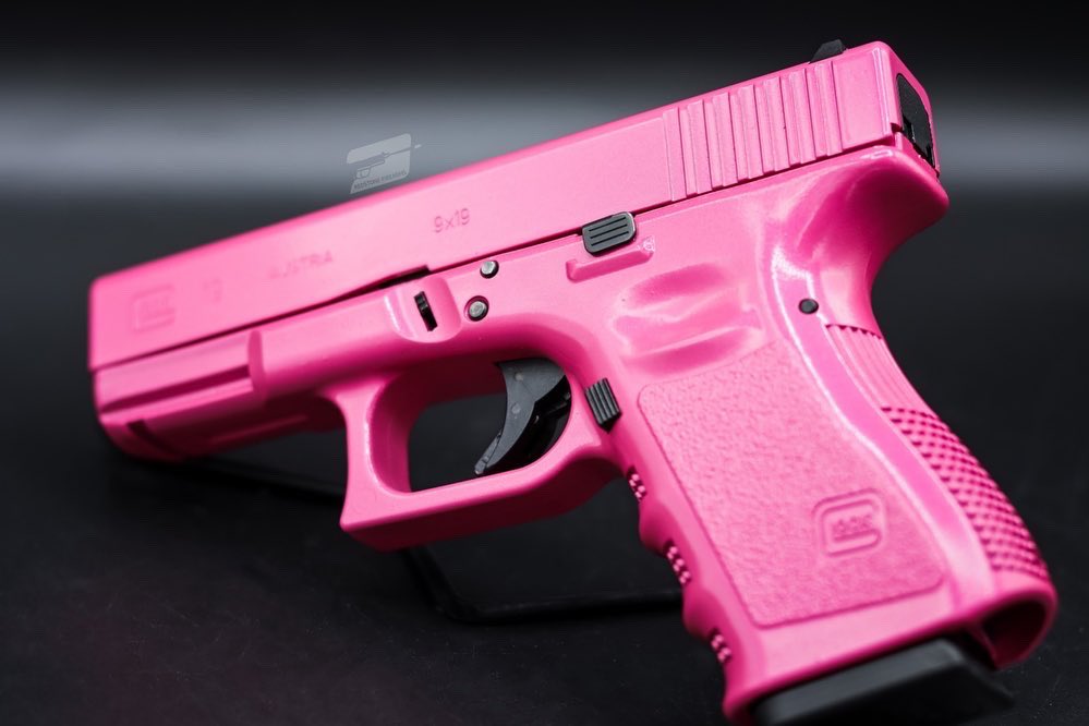redstonegeneva's tweet photo. Fresh out the Redstone #cerakote room is this Glock 19 that’s coated with Sig Pink with #Guncandy clear coat. Personal style can meet self defense —> as us how! https://t.co/ZHWItUmy40