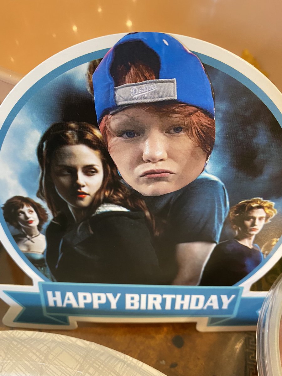 ShannonOConnor0's tweet photo. My friends threw me a Kristen Stewart themed surprise bday party. They really know me 🥺❤️ https://t.co/AT9ZJeLSca