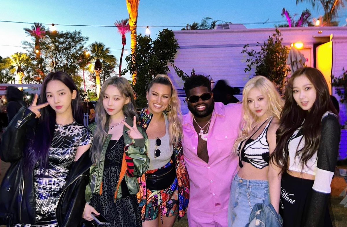 RT @PopCrave: #aespa, Tori Kelly, and Pink Sweat$ at #Coachella. https://t.co/q1mm0euyEZ