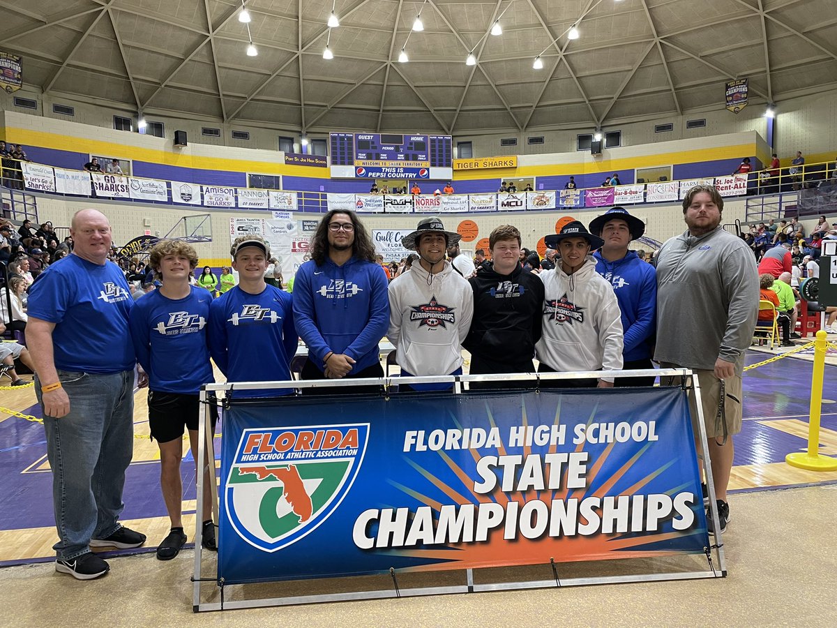 bears_bt's tweet photo. So proud of the effort at the state meet by these young men! They combined for 6 new PR’s and 4 medals.
Great Job! Go Bears https://t.co/r5fB57B7Od