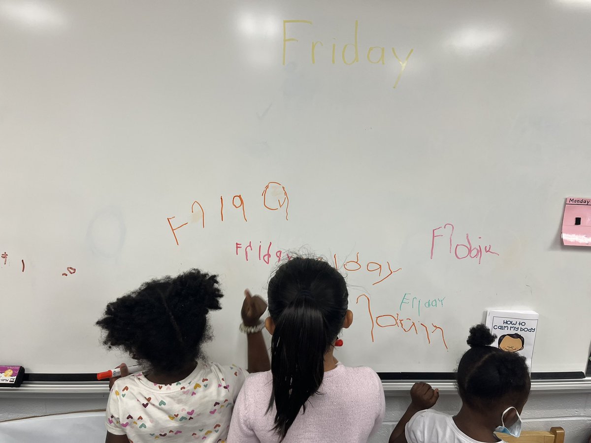 MsBaker_MVW's tweet photo. We can write “Friday!” #fcpsprek #mvwes https://t.co/Kf8Uksqqxy