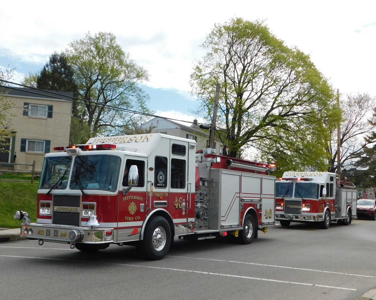 lvltc97's tweet photo. @NFEC61 Tower 61 along with Jefferson Quint, Squad and Engine 46 leading the Norriton Little League Parade this morning @RealTrafficdan @rotondo_nick @mikeyb4746 @pcrs29 @EONE_FireTrucks @HORROCKSFIRE @Spartan_ER @KMEFire @Recupido17 @EastCoastAlert @EmergMgt @ESV911 https://t.co/mMCf3nu50m