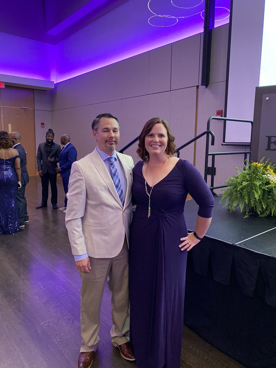 laurenm83's tweet photo. @ECU_SAD #40under40 was worth the wait. After two years, our class of 2020 was recognized along with 2021 and this year’s award recipients. It was a beautiful event and even more special to be in person with my friends and family 💜 Congrats to all of the honorees! https://t.co/O1meJ7wULW