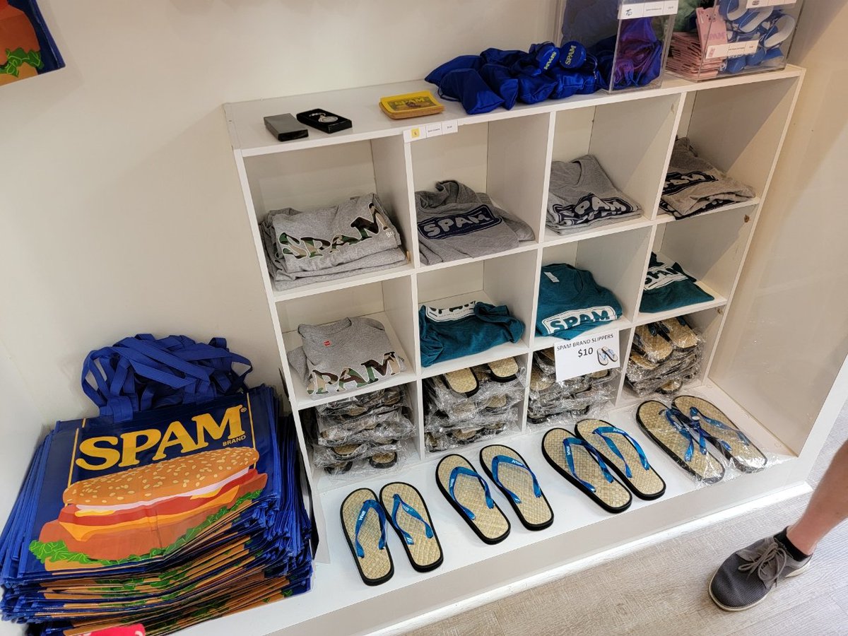 Waikiki SPAM JAM® Festival 2022 kicks off <a href="/SpamJam/">Waikiki Spam Jam</a> #WaikikiSpamJam