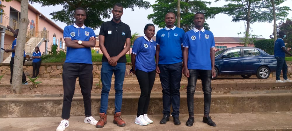 RyvcpNyagatare's tweet photo. INZIRA @RwandaYouthVol1
twahisemo;

Twahisemo kugumana ubumwe .

Twahisemo  Kubazwa inshingano 

Twahisemo gutekereza byagutse no kureba kure.

Twahisemo kuba abakorerabushake bakorera umubyeyi wacu ariwe u #Rwanda .

Kuba @RwandaYouthVol1 ni uguhitamo neza! https://t.co/i0zALiltEX