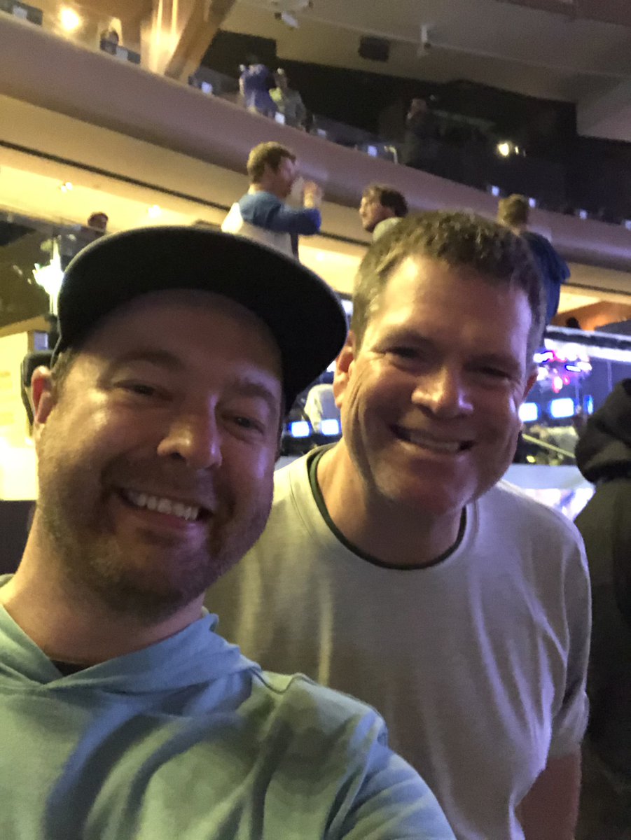 mpryz's tweet photo. @TheGarden with the legendary @ktownv #mbird https://t.co/AVGM2gWIRZ