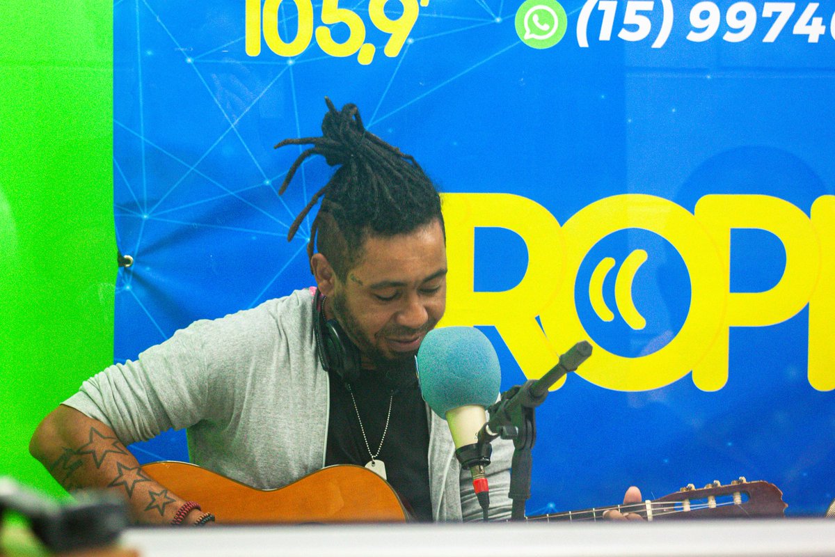 cassinhosamamba's tweet photo. Entrevista incrível hoje na tropical Fm...
Gratidão 🙏 https://t.co/VoP1xcBs4F