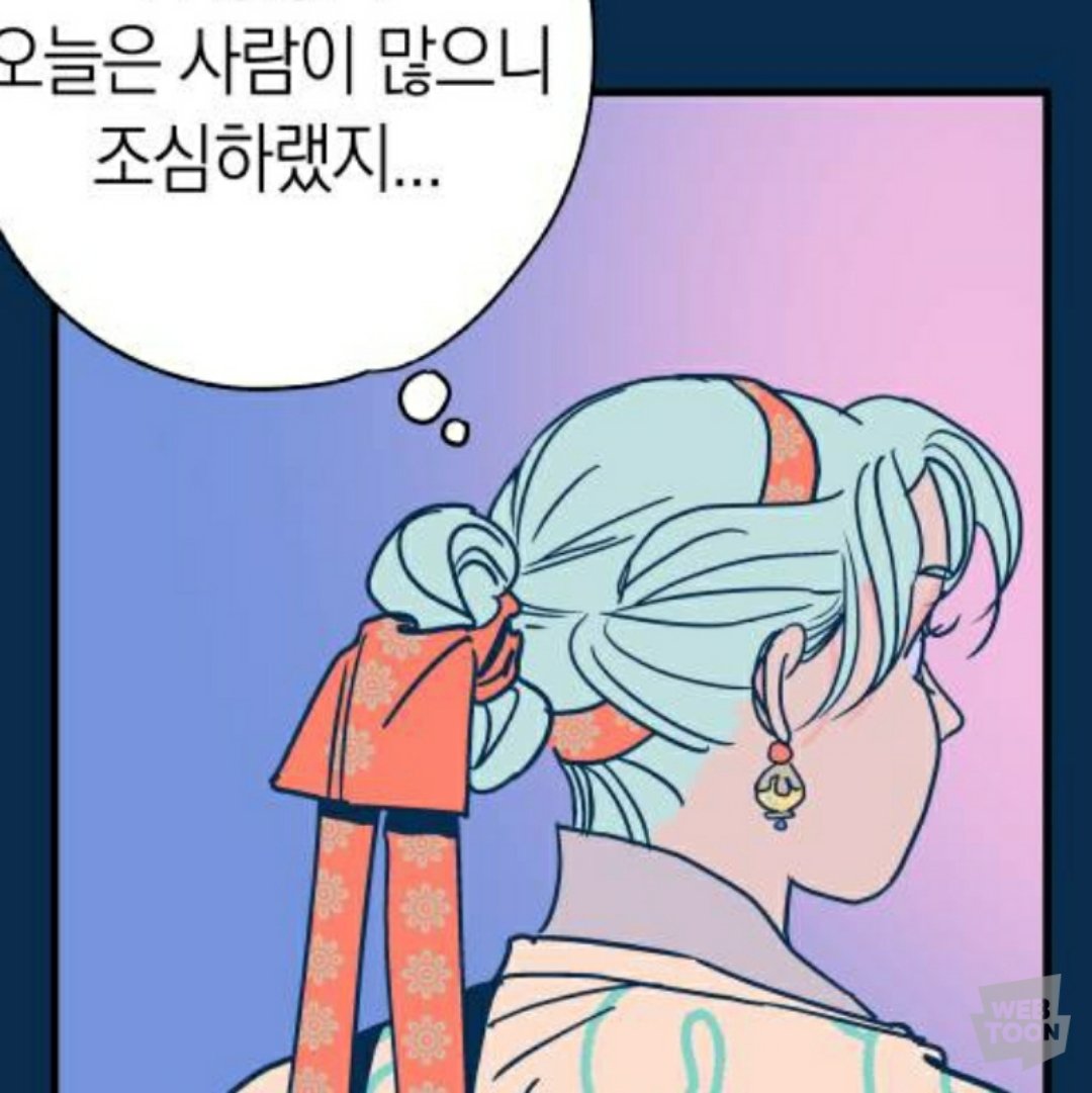 namsang2233's tweet photo. 참고로 고리가 큰 귀걸이들은 뚫는게 아닌 귓바퀴에 거는 방식이라고 해요. 신라시대를 다룬 드라마 선덕여왕, 고려시대를 모티브로 한 듯한 웹툰 달이없는 나라에서도 귓바퀴에 거는 방식이 등장합니다. https://t.co/4rAQ1D5o1R