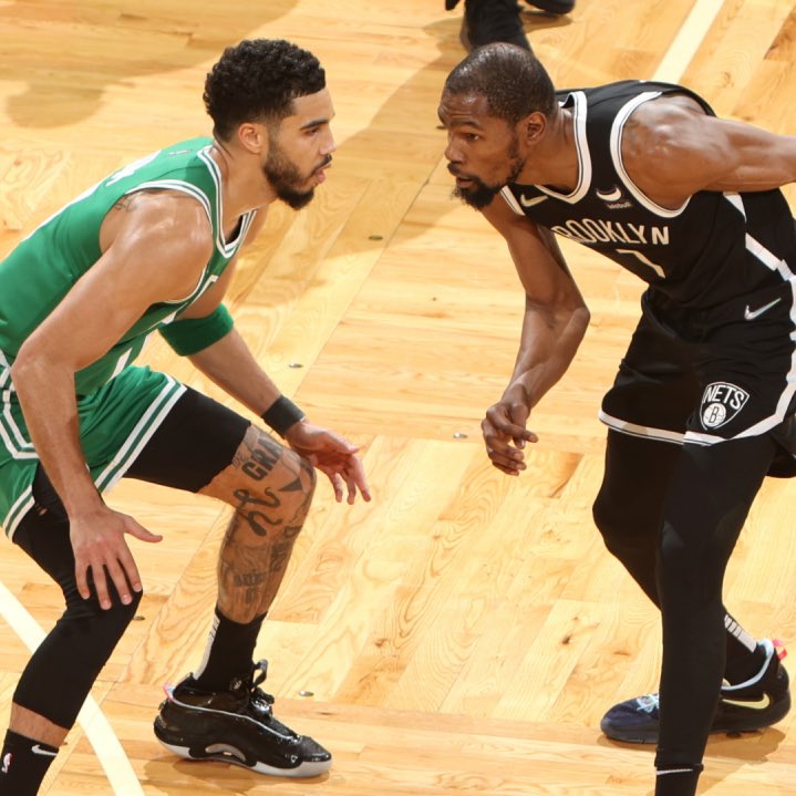 TheHoopCentral's tweet photo. Jayson Tatum’s defense on KD has been incredible. 🔒🔒🔒 https://t.co/n5Fu5VX61s