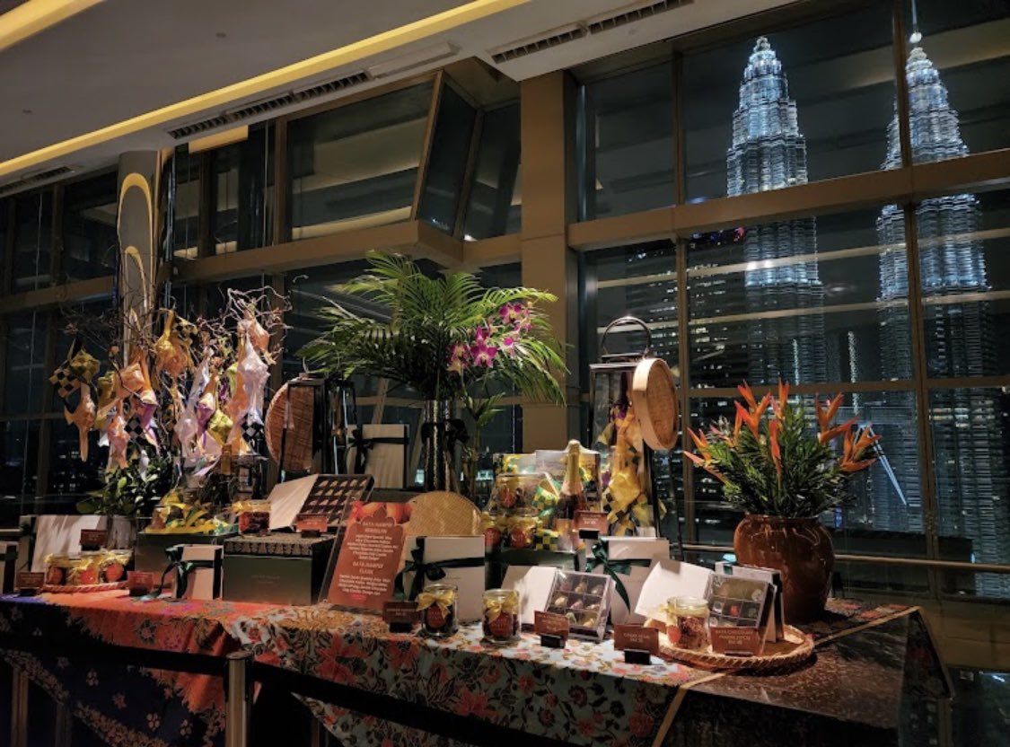 Voyagermajed's tweet photo. Thirty8 restaurant Bar &amp; Lounge 
مطعم جميل في وسط كوالالمبور 🇲🇾 انصحكم بتجربته 

يحتاج حجز مسبق ✔️ https://t.co/rjhIe2qmye