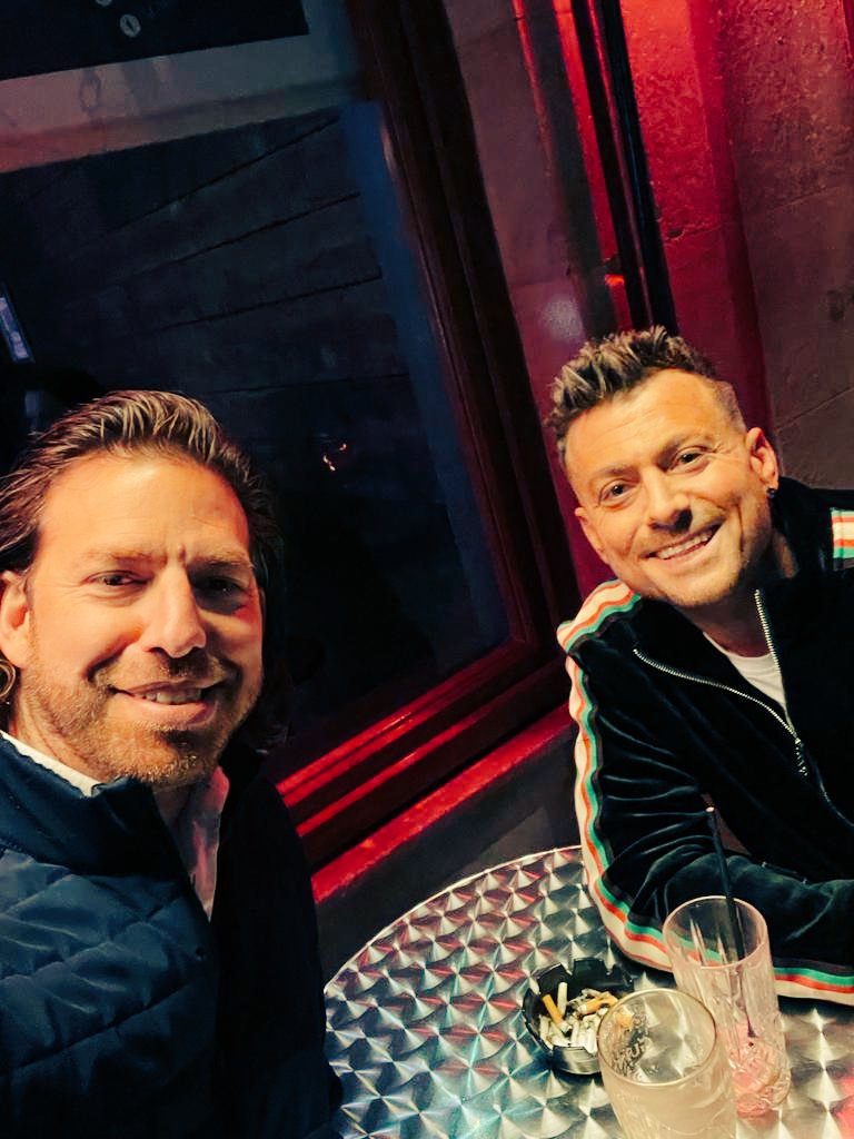 PaulyDanan's tweet photo. A night out on the town.... 
#Bristol #Boxing #TysonVsWhyte https://t.co/5iBRtTSxv9