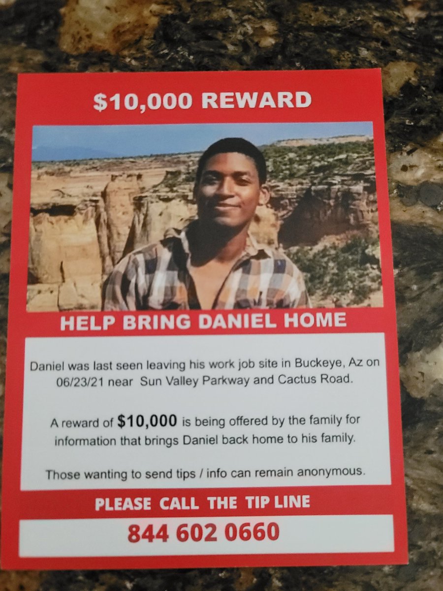 meggers013's tweet photo. @AlainaToTheMax @ashkell83 @AMorbidPodcast @sinisterhoodpod  Can you lovely ladies, please retweet or repost this? His dad is a client of ours at work. He asked to leave these with us.  @PleaseHelpFind4 https://t.co/Sp1ic42rzD