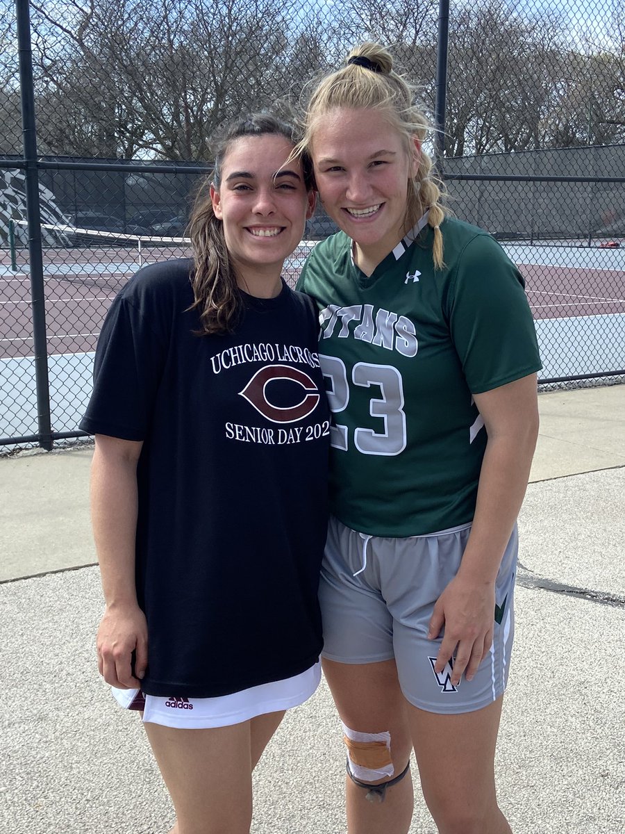 CarlsonCoder13's tweet photo. Abbey Pouba (LT ‘18 UChicago ‘22) 
Kelly Carlson (LT ‘19 IWU ‘23) 
💙💛🥍
@LTHSGirlsLAX @LTHS_Athletics https://t.co/ztikfklJUY