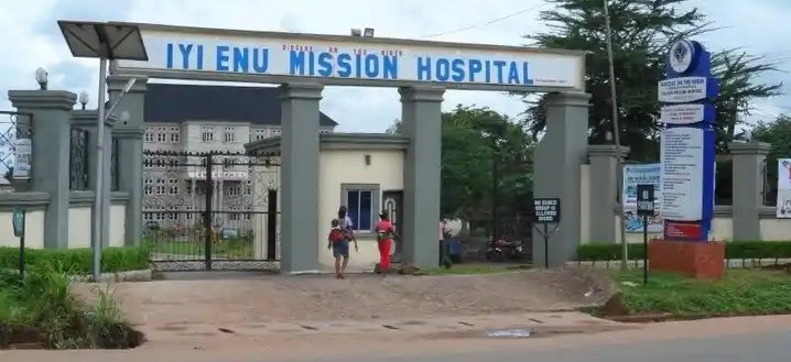 IgboHistoFacts's tweet photo. Did You Know That?

Iyi-Enu Mission Hospital in Ikenga Ogidi, Anambra State is the oldest mission hospital in Igbo land. It was founded in 1907 by the Church Missionary Society (ndi CMS). Iyi-Enu was the first hospital in Nigeria to graduate midwives.

Retweet to educate someone https://t.co/YdXbxS8Io4