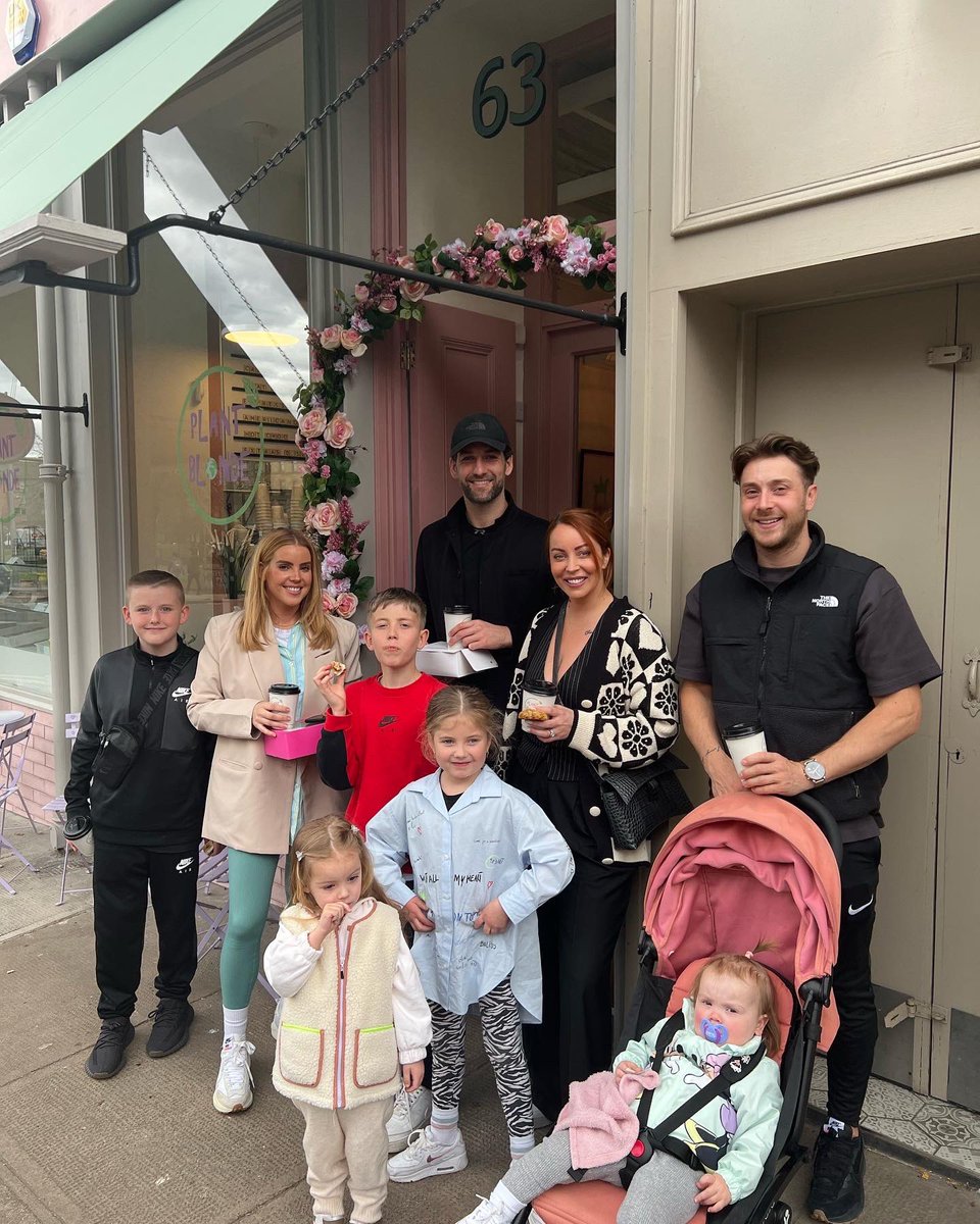 plantblonde tweet media