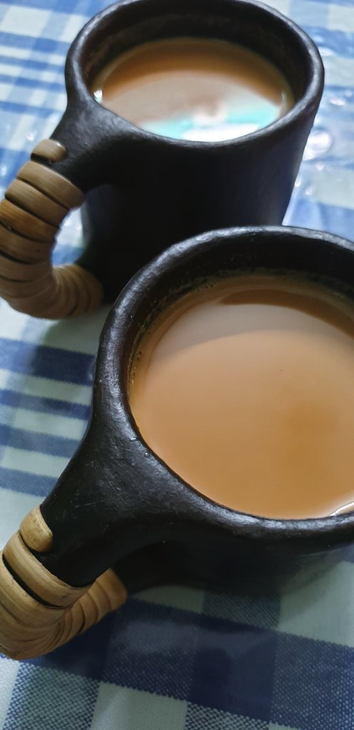 geet_freebird's tweet image. Masala chai in black earthenware crafted by Tangkhul tribe who reside in Nungbi village of #Manipur. 
#EverydayNEIndia #VocalForLocal