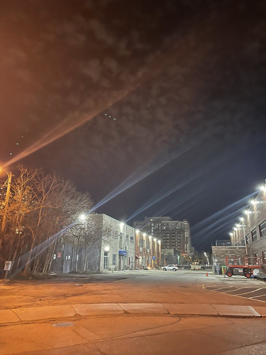 KCintoronto's tweet photo. 📻 #radioraheem style night walk, cause I forgot the headphones, listening to #luthervandross singing #waitforlove while folks walk by 👀 I was hoping for a #goodnightmoon🌙 No moon, just a reminder from Luther 🙏🏽 Life is good. https://t.co/Kxa1kVGa8G