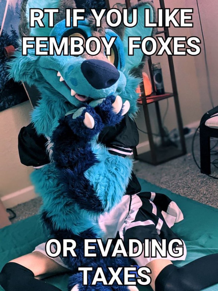 Ale_Da_Wolf's tweet photo. Well I do like Femboys hehe! https://t.co/XZlxZjoCa7