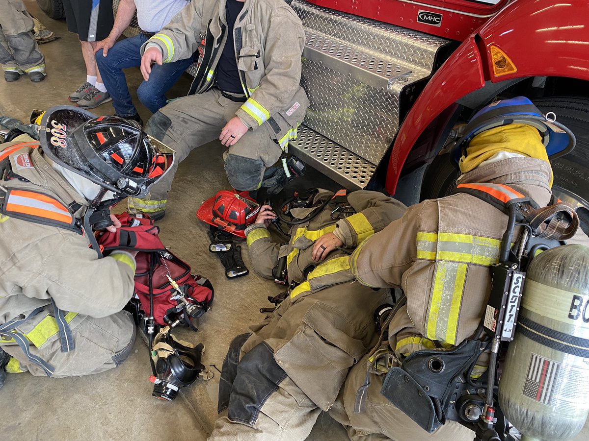 BCFD3's tweet photo. For our Saturday morning training this month, firefighters practiced “saving your own” skills, consisting of firefighter down CPR and RIT (Rapid Intervention Team) drills. Thanks to Lieutenant Kevin Leis and Firefighter Chase Ozbun for leading the training this morning. https://t.co/NAAFowshBI